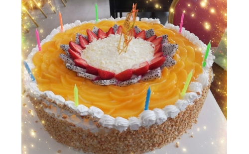 大地回春，伊百盛舉辦員工集體生日會(huì)